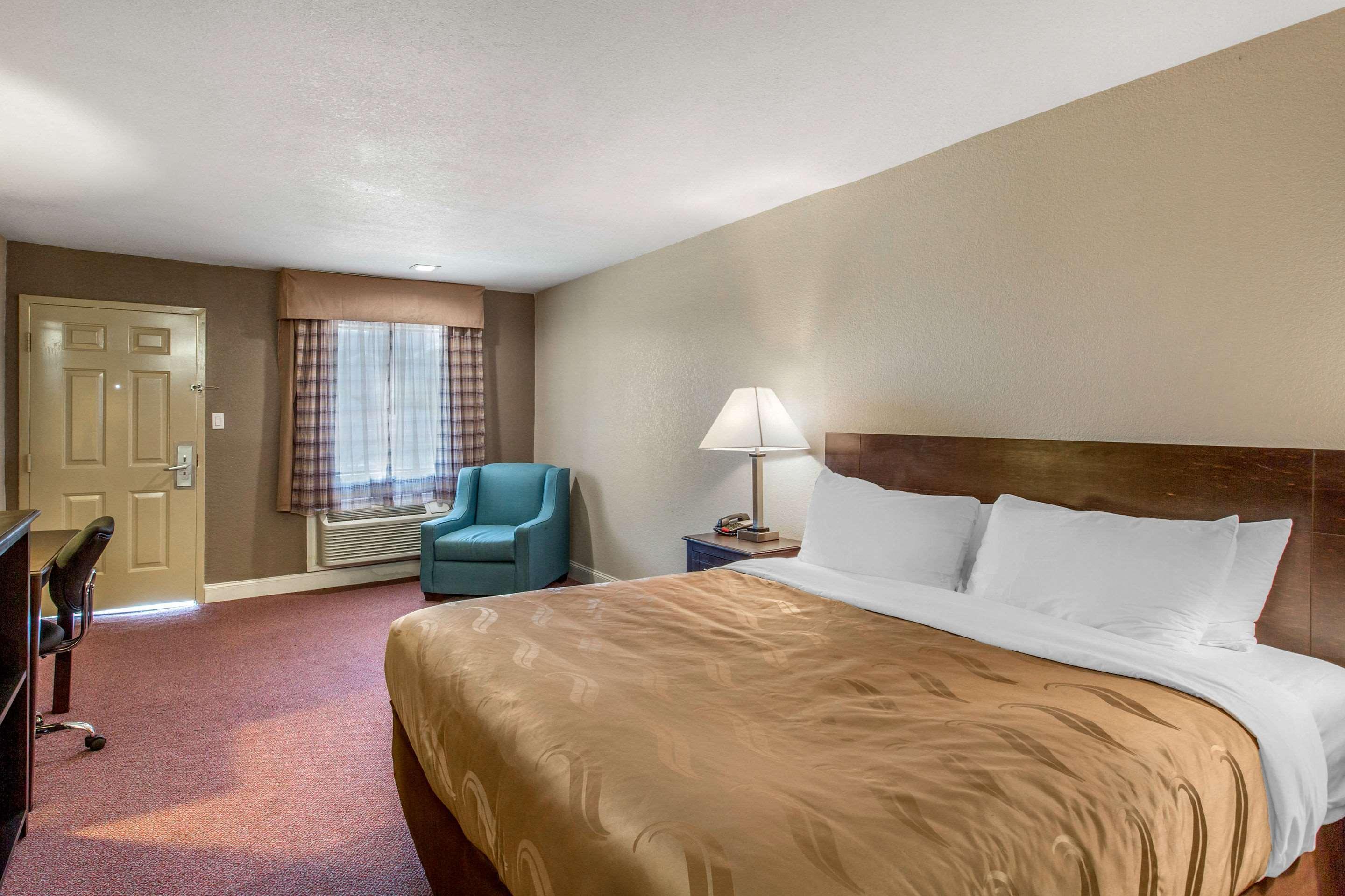 Quality Inn And Suites Port Arthur Nederland Экстерьер фото